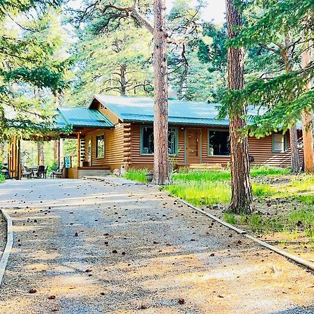 Cozy Cabin On The Creek Colorado City Esterno foto