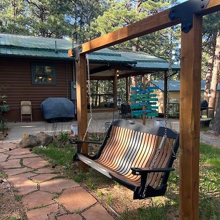 Cozy Cabin On The Creek Colorado City Esterno foto